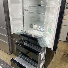 リサイクルショップどりーむ荒田店　No4868 冷蔵庫　大型　２０１４年製　５６５L　日立　高級感ある鏡面仕上げ♪　自動製氷機能付き♪の画像