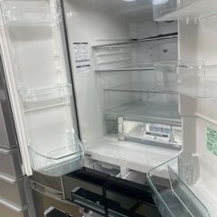 リサイクルショップどりーむ荒田店　No4868 冷蔵庫　大型　２０１４年製　５６５L　日立　高級感ある鏡面仕上げ♪　自動製氷機能付き♪の画像