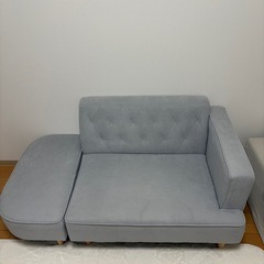 ソファー　値下げしました＊幅135cmオットマン付き2人掛けの画像