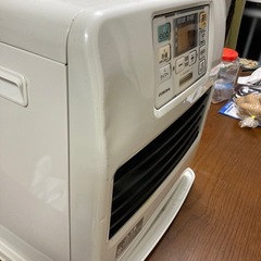 2020年製コロナ石油ファンヒーター
の画像