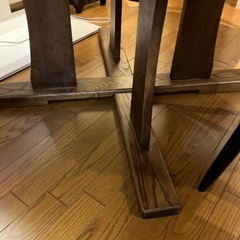 ニトリ　ヤマト　ダイニングテーブルの画像