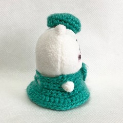 ちいかわ　お座りぬいぐるみ　ベレー帽とワンピースのセット　エメラルドグリーンの画像