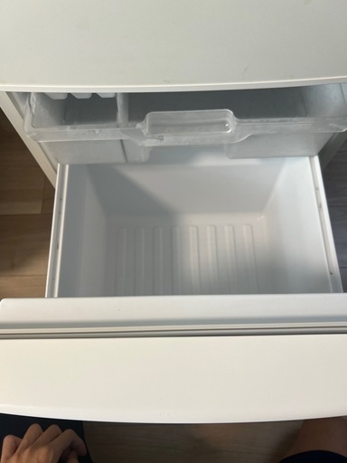 Panasonic　冷蔵庫168L NR-B17BW-W 