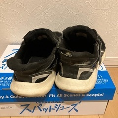 スパットシューズ　21センチの画像