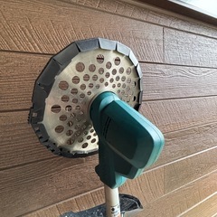 マキタ　充電式草刈機　18V　MUR190SD の画像