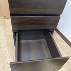 デスクキャビネット　ダークブラウン　ウッド調　キャスター付きの画像