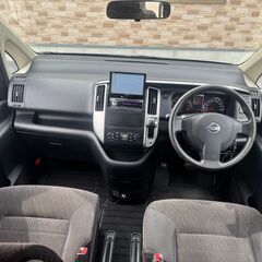 NISSAN SERENA  ,2010 (H22)の画像