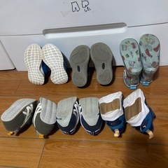 シューズまとめ売りの画像