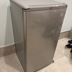 アクア 冷蔵庫 ノンフロン冷蔵庫 AQR-8K(S) 75L 2021年製の画像