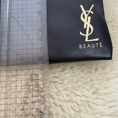 【新品未使用】YSL イヴサンローラン ポーチの画像