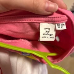 ベイビーシャーク　Tシャツ　110の画像