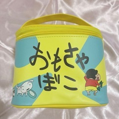 クレヨンしんちゃん ポーチ 扇子の画像