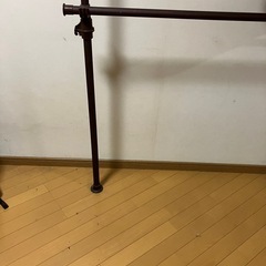 突っ張りハンガーの画像