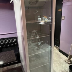 【ジャンク品】ガラス扉冷蔵ショーケースの画像