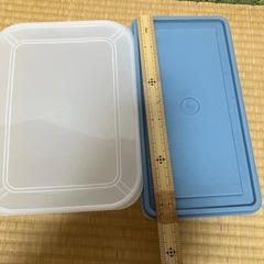 大きめタッパーの画像