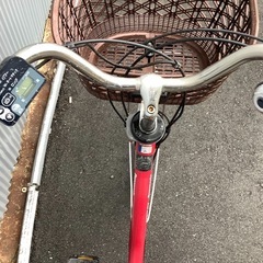 707  パナソニック新機種電動アシスト自転車vivi26インチレッドボディーの画像