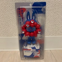希少！万博限定　ミャクミャク×ラブブ　の画像