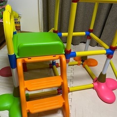 Rodyロディの室内用ジャングルジム、滑り台、すべり台の画像
