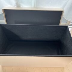 収納つき2人がけスツールの画像
