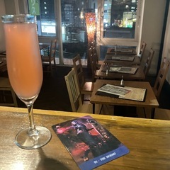 占い師と飲みませんかー？🔮