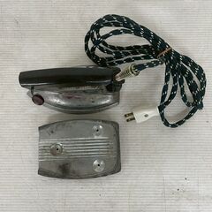 【National】 ナショナル普及型 アイロン 4LBS レトロ 松下電器 アンティーク レトロ家電 当時物 100V 250W A0567の画像