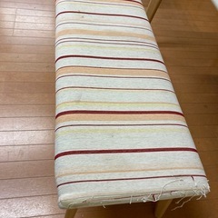 ダイニングテーブルの画像