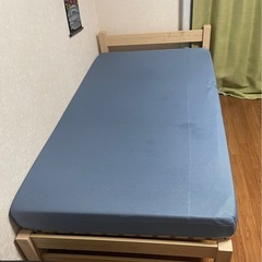 ベッド＋マットレス セミダブルサイズ の画像