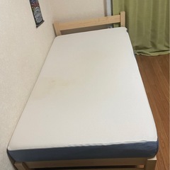 ベッド＋マットレス セミダブルサイズ の画像