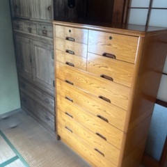 タンス6個無料引き取り(写真追加)の画像