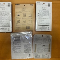 T型ステンレスワイドピーラー他 キッチン用品の画像