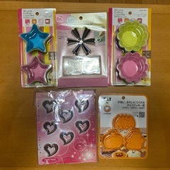 T型ステンレスワイドピーラー他 キッチン用品の画像