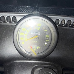 ★支払総額5.8万円★定休日なし！いつでも現車確認可能です！ ホンダ ジャイロキャノピー 白/黒 TA02 人気のジャイロ！ 社外マフラー！ 社外グリップ！ エナメルシート！ リアボックス付き！の画像