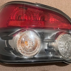スバル インプレッサWRX STI GDB GDA F型　鷹目テール　ハーネス•各種球付きの画像