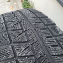 ★スタッドレスタイヤ（ホイール付き）16インチ　BLIZZAK REVO GZ　215/60R16の画像