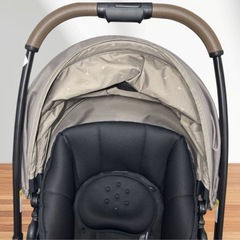 【現行販売モデル】アップリカ ベビーカー カルーンエアーメッシュAC 新生児から使用可／美品の画像