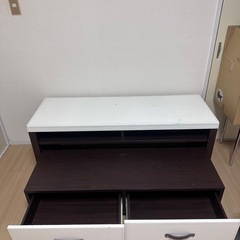 テレビ台の画像