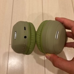 Bluetooth ヘッドホンの画像