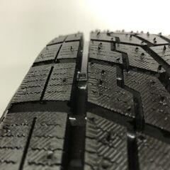 【新品】YOKOHAMA ice GUARD iG70 175/65R14 82Q 14インチ スタッドレス 2本 21年製 フィット ノート ベリーサ キューブ等　(STS035) の画像