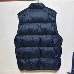 ユニクロ UNIQLO ウルトラライトダウンベスト メンズ XLサイズの画像