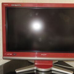 シャープ AQUOS　液晶カラーテレビ３２Vの画像