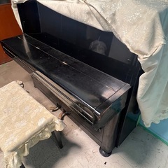 YAMAHA アップライトピアノ　イスセット　差し上げますの画像