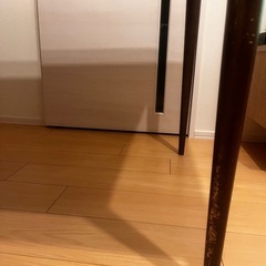 ダイニングテーブルの画像
