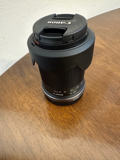 レンズ CanonRF-S 18-150mm  F3.5-6.3 IS STM