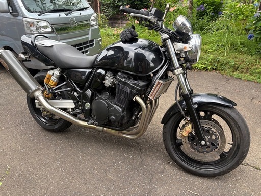 スズキ　イナズマ400 低走行　車検あり