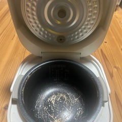 シャープ 炊飯器 KS-IC5-W（2018年製/最大炊飯容量0.54L/3合）の画像