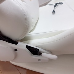 ゲーミングチェア　座椅子の画像