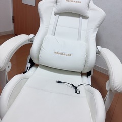 ゲーミングチェア　座椅子の画像