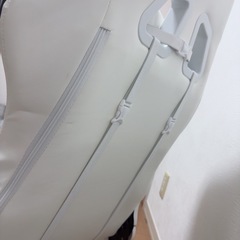 ゲーミングチェア　座椅子の画像