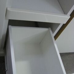 （☆1台限り☆お持帰りがお得な）　ミドルレンジボード　白　70cm幅　単身向け　高く買取るゾウ八幡東店の画像