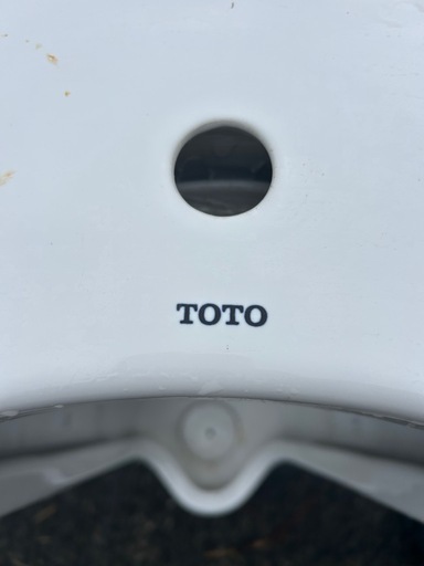 TOTO 床置小便器　取り外し品